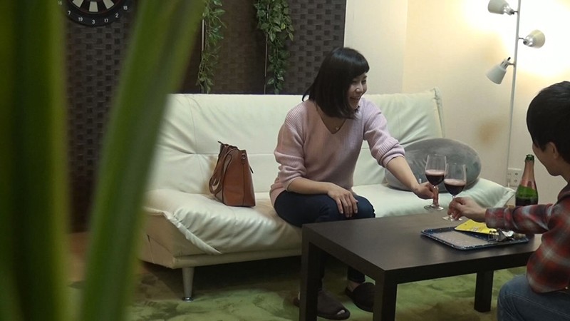 UMSO-180 第 5 部分 - 66 分钟