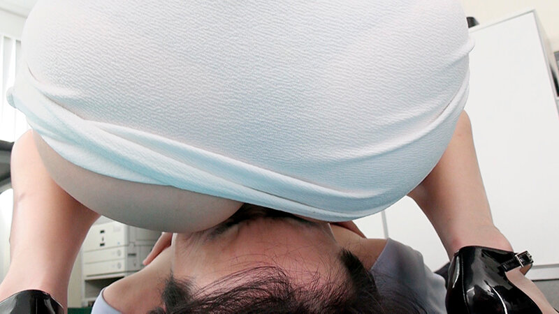 顔騎乳首弄りで上半身支配されながら睾丸亀頭同時責めで下半身支配され続ける3P官能性感