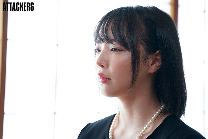 ADN-517 第 1 部分 - 30 分钟