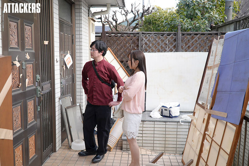 ゴミ屋敷で暮らす義父の汚精子で顔も子宮もぐちゃぐちゃにされた人妻。 海老咲あお 画像1