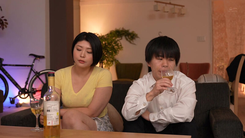 兄嫁と中出ししまくった数日間 赤井美希 4枚目