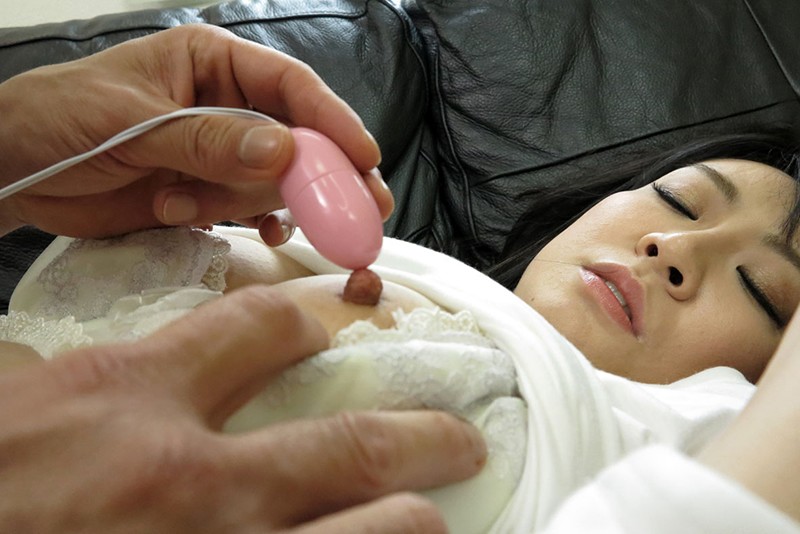 AMOZ-071 第 8 部分 - 114 分钟