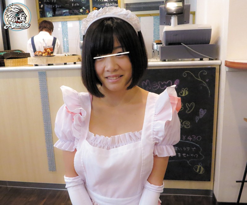 高額羞恥バイト リモバイ付けてカフェ店員に挑戦してみませんか?