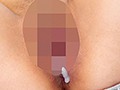 泥●巨乳女子●生 乳首こねくり回し追いかけ回し中出し痴● 姪っ子が友達と宅飲みをしていて泥●！寝てしまった姪っ子の横で、巨乳を揉みしだいて乳首をこねくり回して、追いかけ回してハメまくり！最後は中出しまでしちゃいました！ - FANZA版サンプル画像