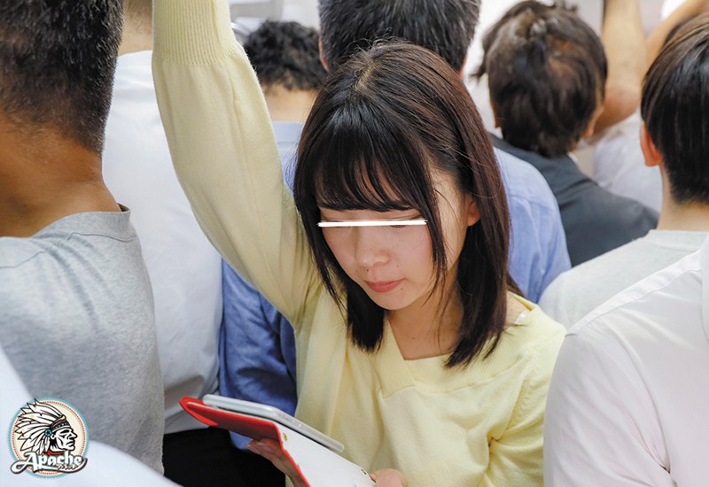 満員電車でギリギリでイカせない寸止め焦らし痴●を連日繰り返され、我慢が出来なくなってしまった女は自ら痴●師を求めてしまう！