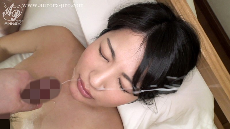 溜まってる肉棒依存の美人妻 豊潤美尻に極上フェラ、欲情セレブ主婦の自宅に呼ばれて、真昼間から精を搾り尽くされた… 水谷あおい (DOD) 画像16