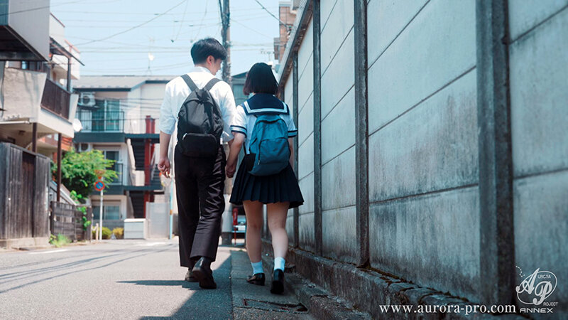 「私、引きこもりの同級生とその家族の人たちに凌●され種付けされ続けるの…そう、これから毎日…」 小島みこ