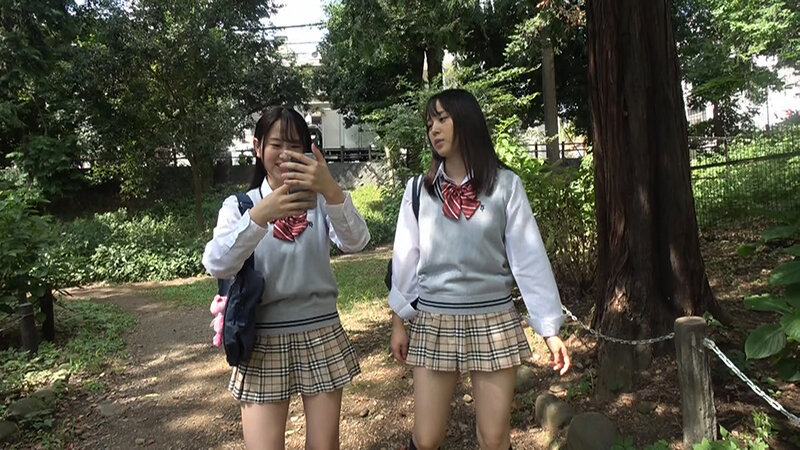 AUKG-585 Part 4 - 45 minutes