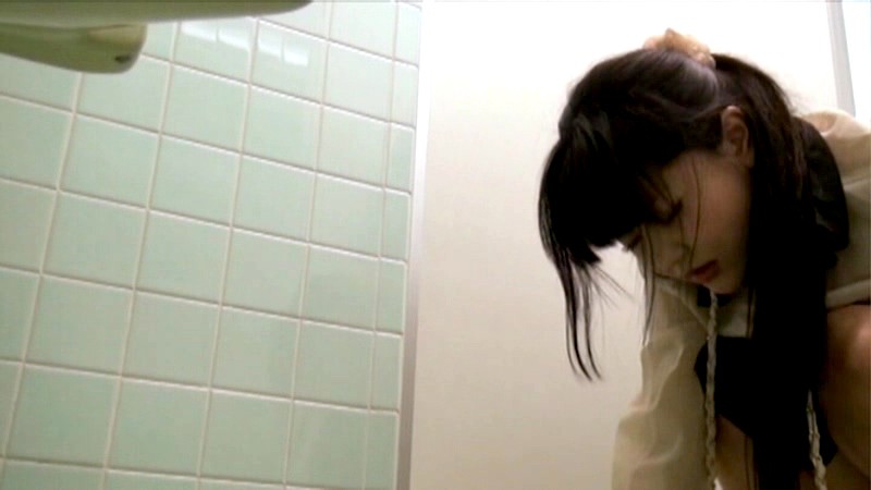 (bnty00003)[BNTY-003]盗撮 トイレ故障中 間に合わずに脱糞してしまった女の子たちはその大量のウンコをどうするのだろうか！？ ダウンロード sample_big