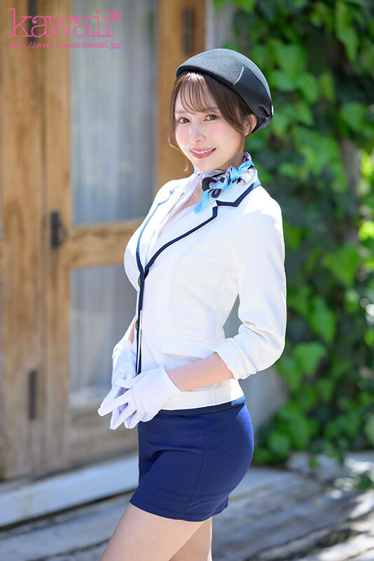 バスガイド出張エステ沼 仕事で心身疲弊した私はすご腕マッサージおじさんの欲求不満解消イカセテクでしか満足できない体になってしまいました。 伊藤舞雪 画像1