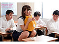 誰も手を出しづらい…。あの学級一可愛い高嶺の女子学生が記憶失い理性ゼロに！？公共、学校どこでも尻アナル丸出しで四つん這い歩き…身勝手お漏らしモラル崩壊少女！ 逢沢みゆ - サンプル 3