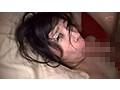 サンプル画像15 - 私たち男子禁制のシェアハウスに住んでるけど男連れ込んで顔射SEXしてます みひな 波多野結衣 大槻ひびき