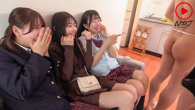チ○ポを見たがる素人娘たち あの伝説のCFNM企画がかえってきた!?チ○ポを見たがる女たちのかわいいエッチな反応を楽しもう 4枚目