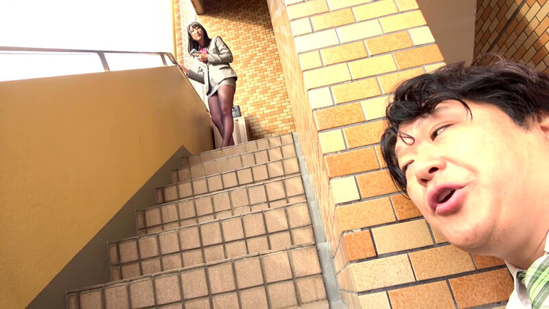 CRNX-215 Part 2 - 32 minutes