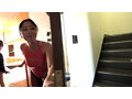 【4K】単身赴任男を際どい水着で寝取りました… 北野未奈 - 4