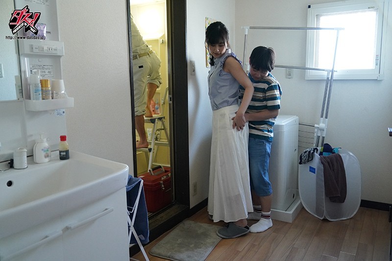 DASD-883 第 1 部分 - 30 分钟