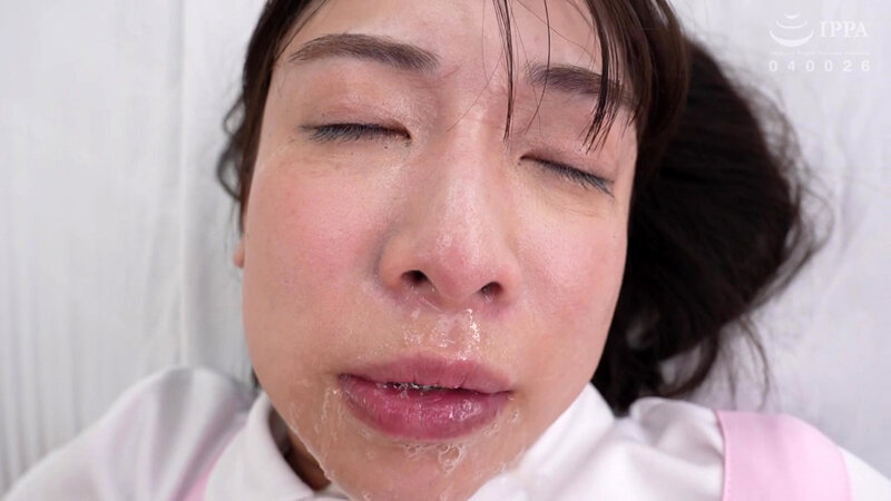 喉姦介護士 湊波流 画像6