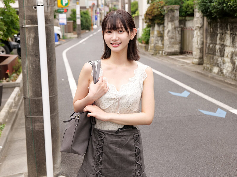 絶対に気持ちよくなってはイケない!!!彼有り女子限定wwくすぐり我慢ゲームと称して凄腕AV男優の妙技でHにいじくりまくる!!全身ガクブル白目アへ顔痙攣イキに拍手喝采wwでも罰ゲームはデカチン即ズボ中出しSEX!! 2枚目