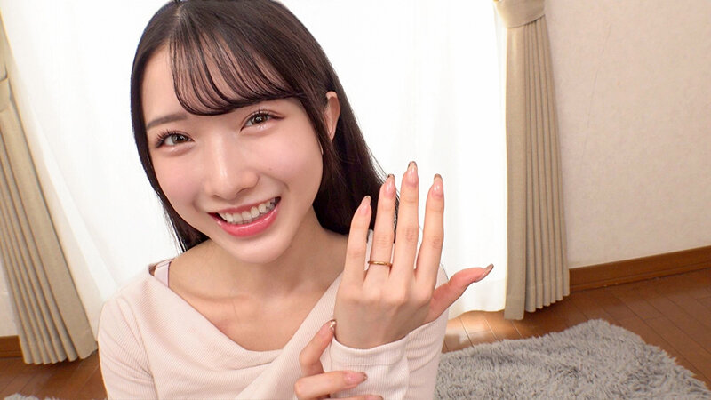 子育てに奮闘してる綺麗なママさん！「童貞くんに素股まででよいのでSEX教えてください！？」育児に追われレス気味の欲求不満オ○ンコに童貞チ○ポ擦りつけると溢れるいやらし汁//「初めてが私じゃダメかな…（ハート）」母性＆性欲が高まるママがそのままヌルっと生挿入筆… サンプル画像 3