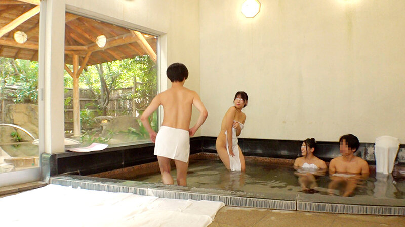 一般男女モニタリングAV 夫婦熱を再燃させる愛妻交換企画 初対面の夫婦同士がタオル一枚で相席混浴スワッピング!旦那の目の前で他人に抱かれて喘ぐ人妻たちのスケベ本性が剥き出し!お互いの旦那が嫉妬するほどイキ乱れる生ハメ連続射精セックス! 画像2