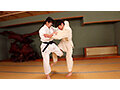 一般男女モニタリングAV 格闘技女子大生vsセクハラレ●プ魔［柔道/少林寺拳法/剣道］勝てば100万円！負けたら即ハメ中出し！ルール無用のセクハラ攻撃に立ち向かえ！白熱の真剣3本勝負！