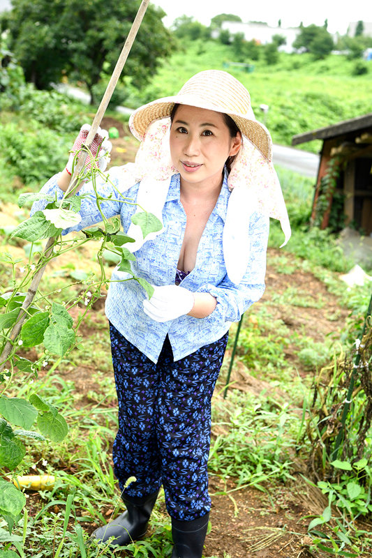 EFDM-039 Part 2 - 54 minutes