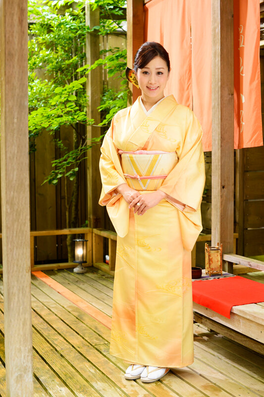 EFDM-056 第 2 部分 - 54 分钟