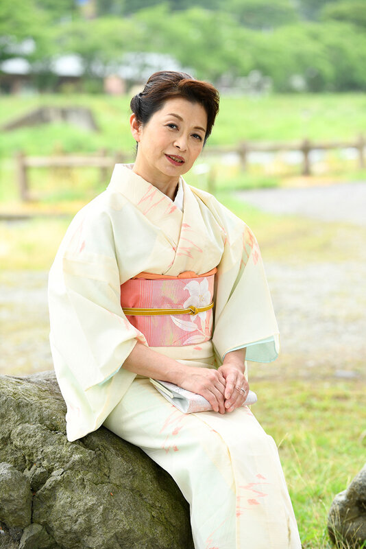 六十前後の美人高齢婦人 8時間 2枚目