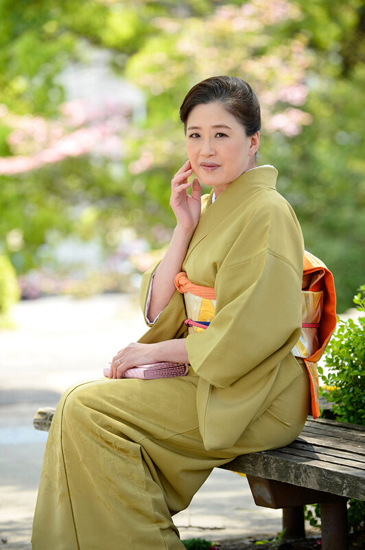 六十前後の美人高齢婦人 8時間 3枚目