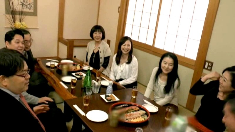 EMAD-082 Part 1 - 30 minutes