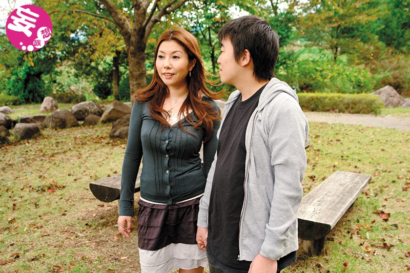 EMAF-381 Bagian 3 - 126 minit