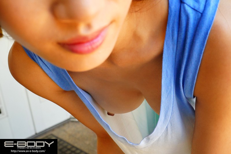 EYAN-040 第 1 部分 - 30 分钟