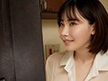 妊活のために溜めた僕の大事な精子を金玉カラになるまで無駄撃ちさせちゃう近所で噂のノーブラ透け巨乳若妻‘えいみ’さん 深田えいみ - サンプル画像