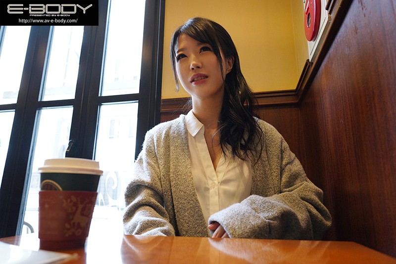 [EYAN-164] Single Mother Can't Deny Her Female Instincts - Horny G-Cup Slut Misato, Age 28