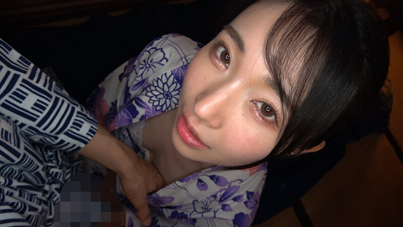 「いちゃりながら奥まで咥えたい…」いつでもじゃれてくる喉ボコ女子。100％SMILEごっくん皆月ひかる