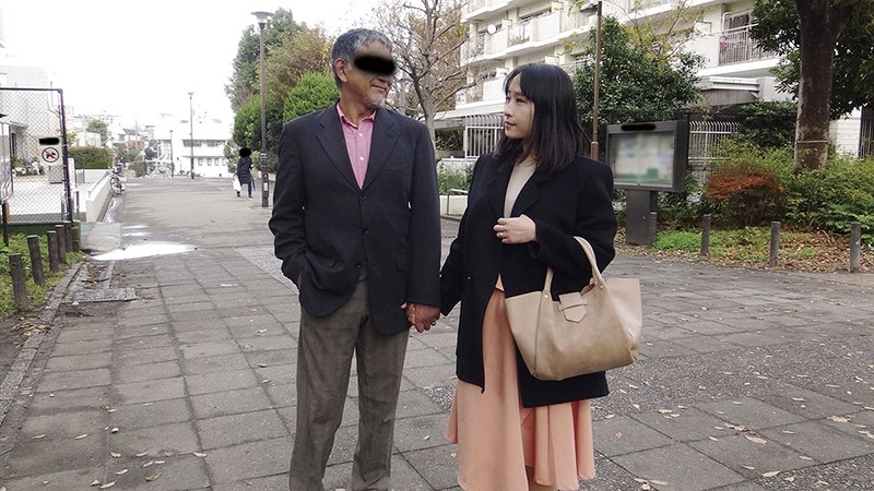 愛する妻に女の悦びを与えてください… 山下誠一・友里子夫妻（仮名）編 - Image 1