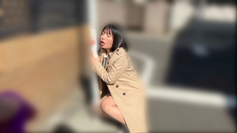 Hとお小遣いに興味のある欲求不満な奥さん大集合 リモバイを着けたままお散歩してお小遣い稼ぎする過激ミッションに挑戦したら…2 サンプル画像