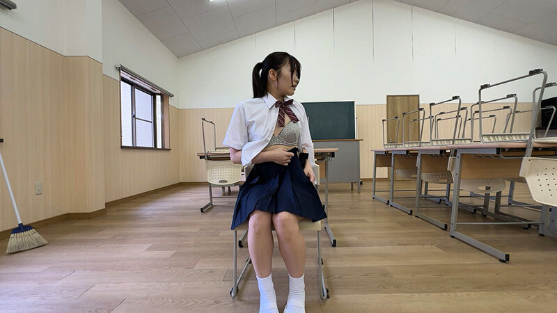 【ゆうちゃん編】優等生J●は全裸露出狂だった 画像1