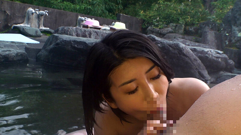 【濃色香で男を瞬殺ゆうりさん31歳】童貞喰いの痴女妻が出没すると噂のメスワニ混浴温泉は実在した！3 痴女妻4名収録 画像8