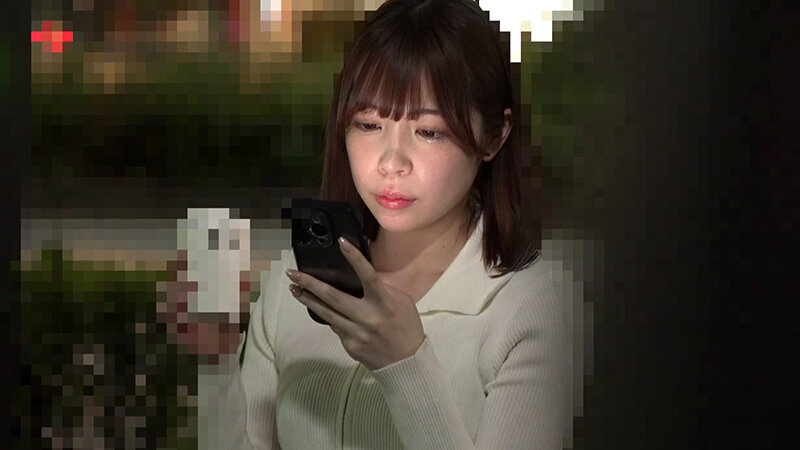 【待ち合わせパンチラ（22）】無防備女睡眠姦盗撮V 画像1