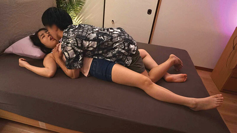 【推定Mカップ柔乳JD】連れ込み眠姦アプリ出会い婚活独女 羽月乃蒼 サンプル