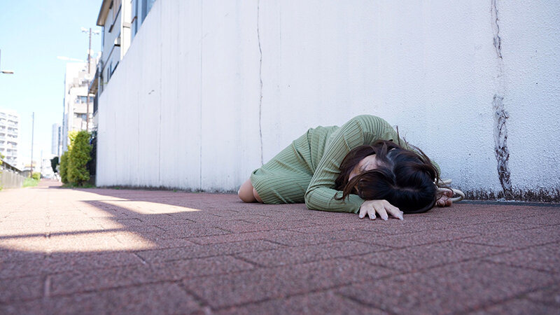 【首絞め絶頂デカ乳娘編】無防備女睡眠姦盗撮 のサンプル画像 2