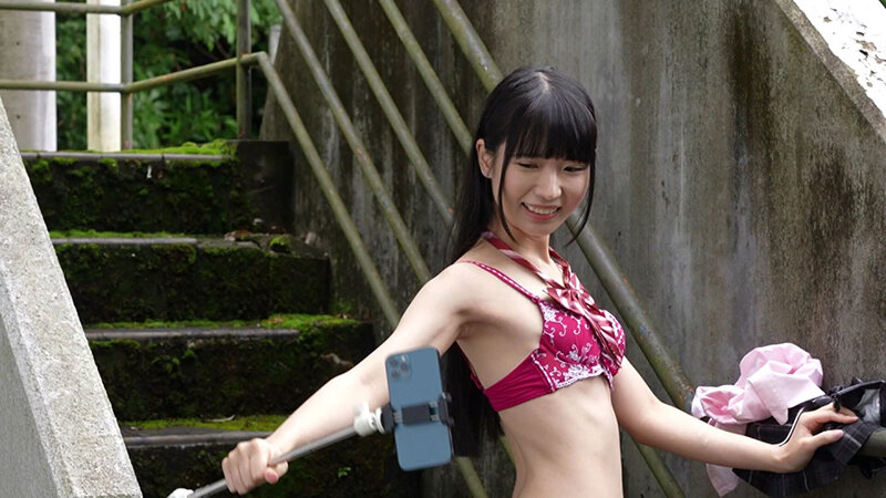 優等生J系は露出狂BEST11時間20名 サンプル