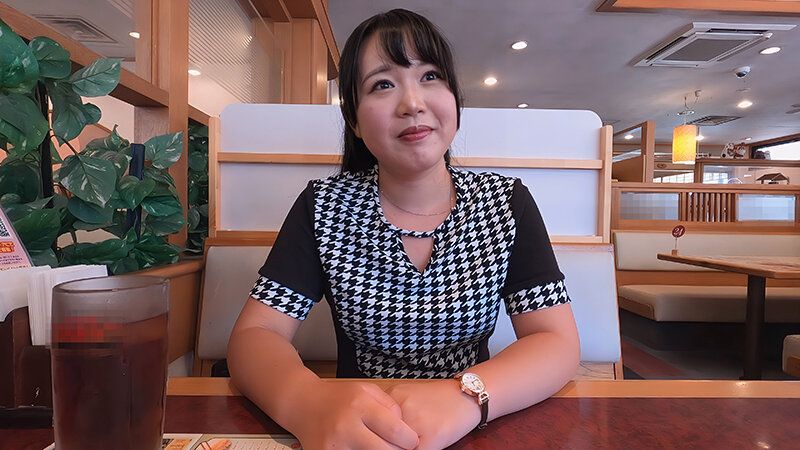 同じマンションに住む顔馴染みの… 禁欲に耐える美人妻を不倫覚醒イキSEXドキュメンッ 画像15