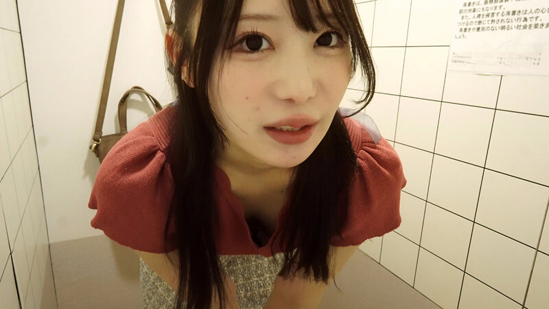 私をオカズにシコってくれませんか? 水瀬りた 1枚目