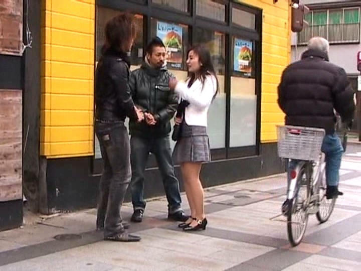 NADE-832 パート 1 - 30 分