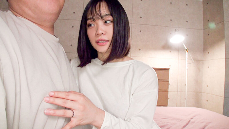 SNSで知り合った童貞くんを経験豊富な美人奥様が誘惑筆下ろし 花音うらら 画像2