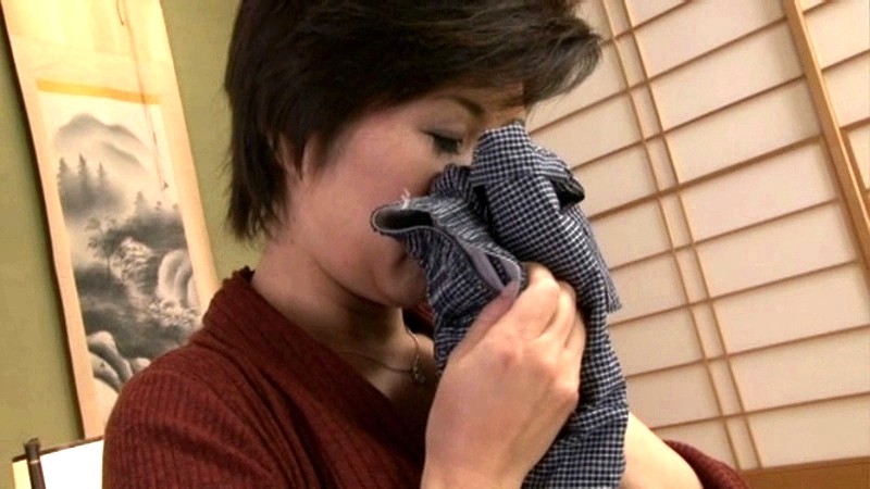 HONE-078 第 1 部分 - 30 分钟