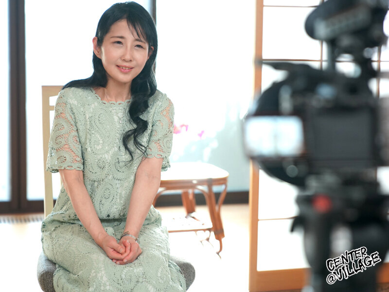 初撮り五十路妻ドキュメント 竹宮ちひろ 2枚目