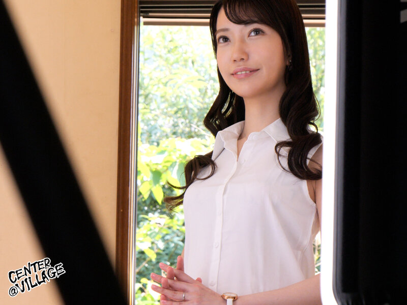 初撮り人妻ドキュメント 葉月英里 2枚目
